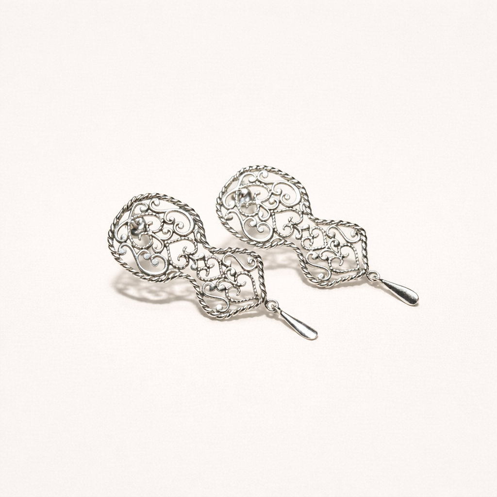 Sterling silver earrings "Nakhsh"