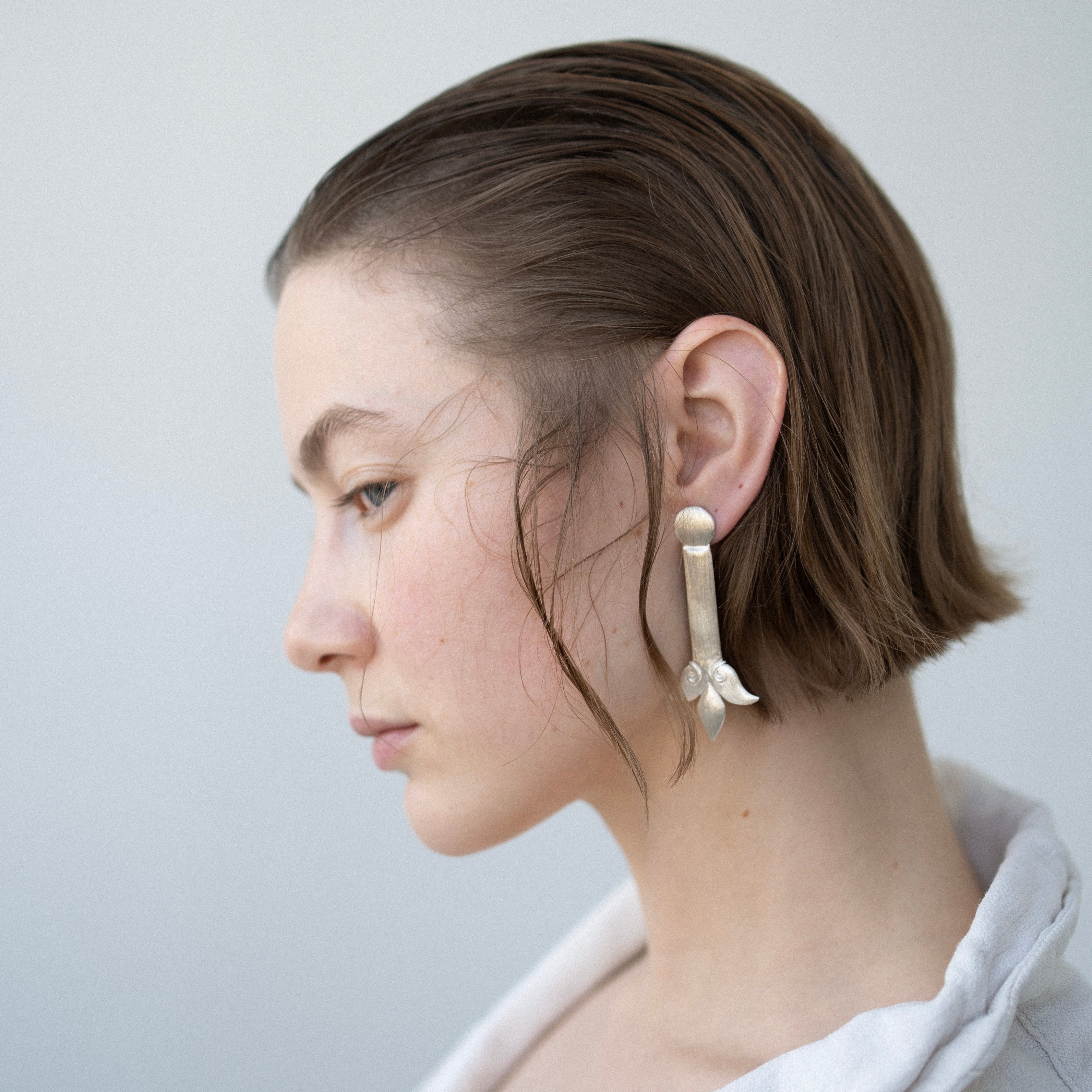 "silver long chandelier armenian earrings"