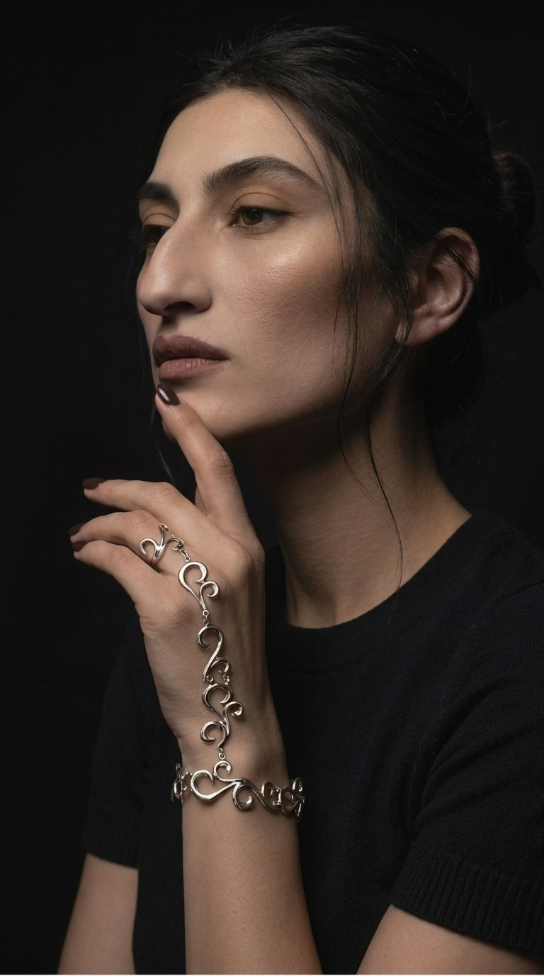 Sterling silver ring-chain bracelet "Hyus"